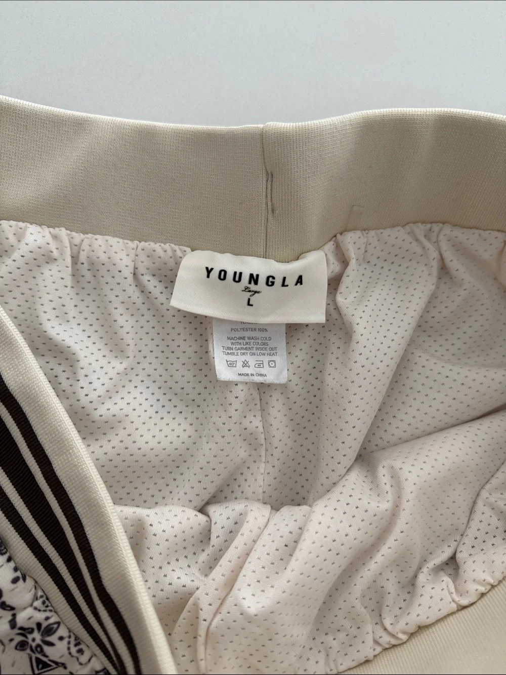 YoungLA Cream Shorts Men’s L